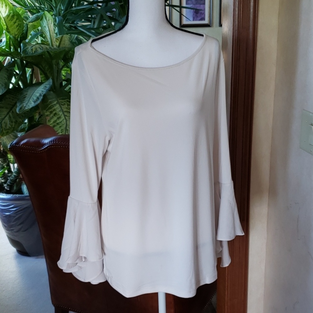 New, never worn!!! Cream colored blouse
